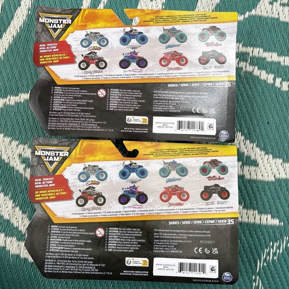 Monster Jam 2026 Series 35 CATASTROPHE vs MONSTER MUTT HUSKY Sparkle Racing Lot